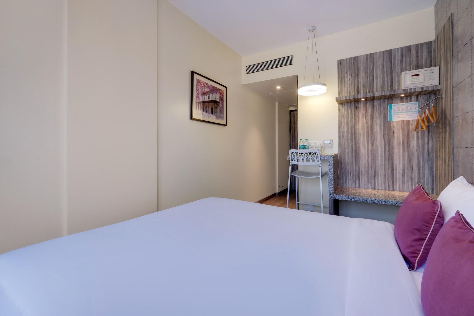 7 Apple Hotel, Vadodara Eksteriør billede